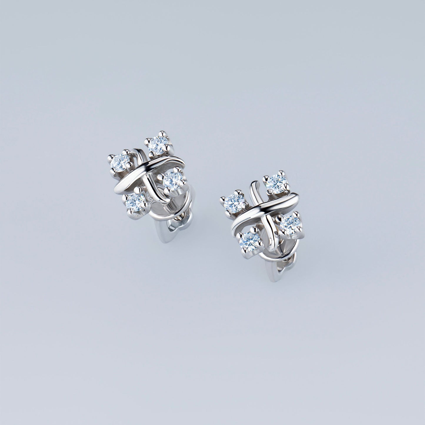 Ohrstecker aus Sterlingsilber mit 8 im Labor hergestellten Diamanten im Rundschliff – Luxusschmuck von LevarJewelz