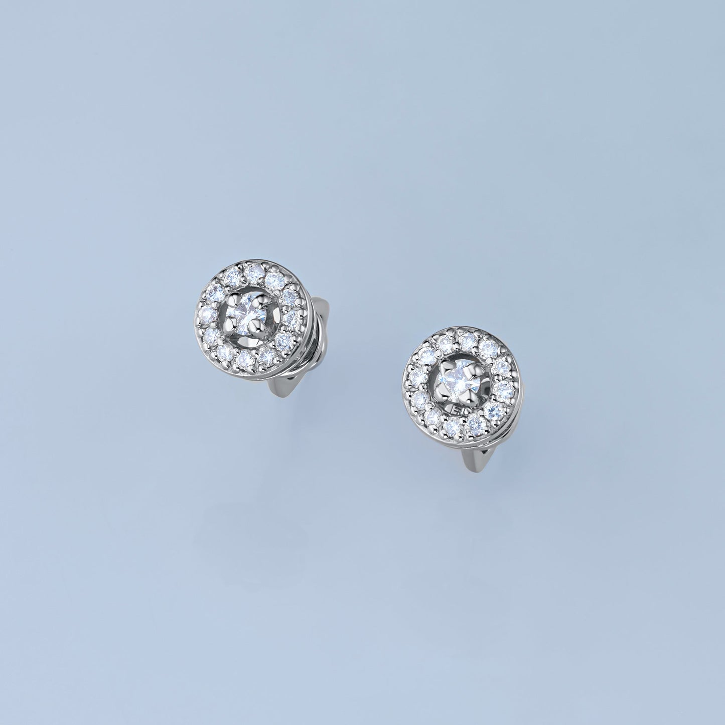 Ohrstecker aus Sterlingsilber mit 26 im Labor hergestellten Diamanten im Rundschliff – Eleganter Schmuck von LevarJewelz