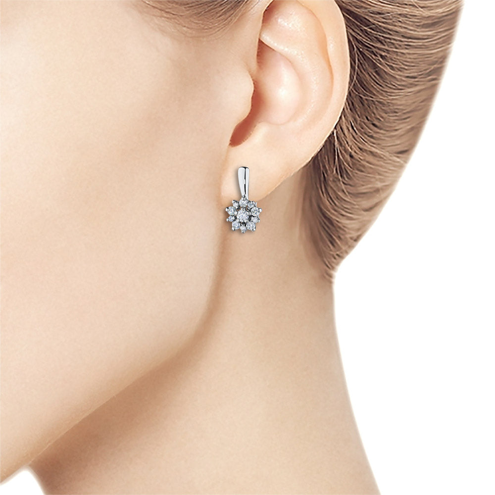 Luxuriöse Ohrringe aus Sterlingsilber mit 22 im Labor hergestellten Diamanten im Rundschliff – Eleganter Schmuck von LevarJewelz