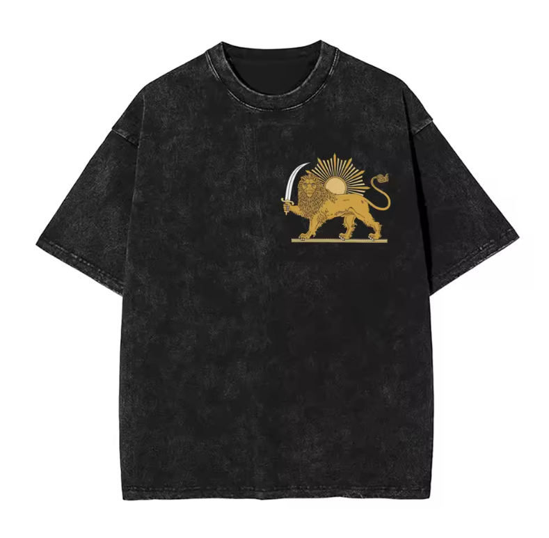 Vintage Iraans embleem T-shirt – Cultureel erfgoed streetwear van LevarJewelz