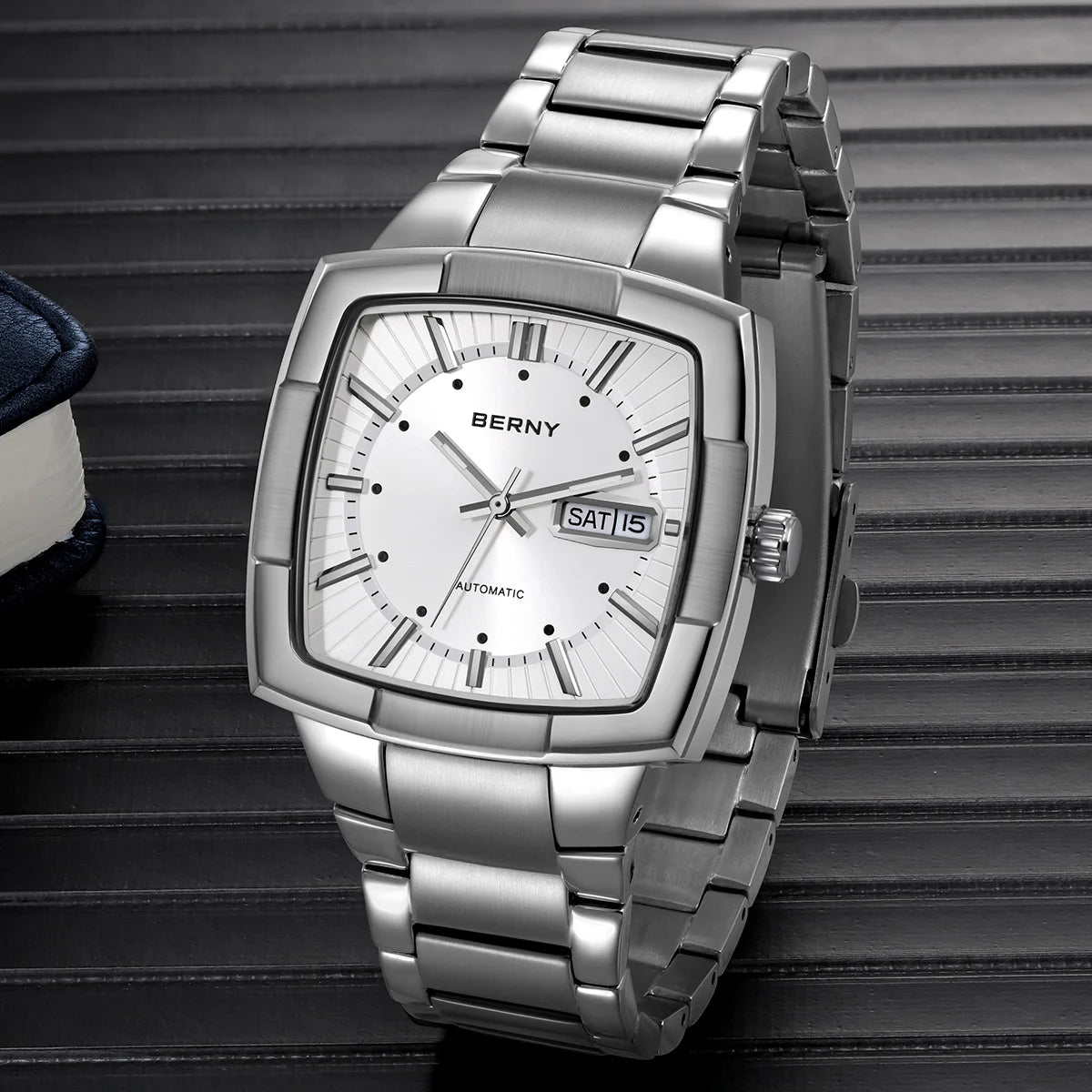 S7d5ba0a312d34764b32e93641bacd1f1T